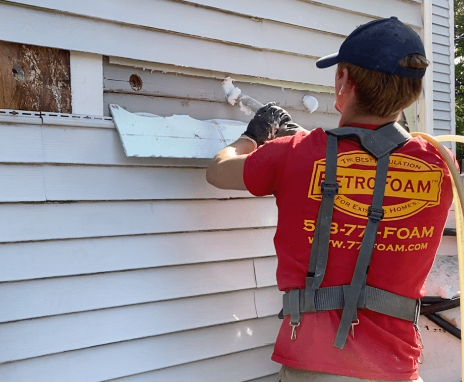 One Man – Inserting Siding With Shirt 2 RetroFoam Insulation