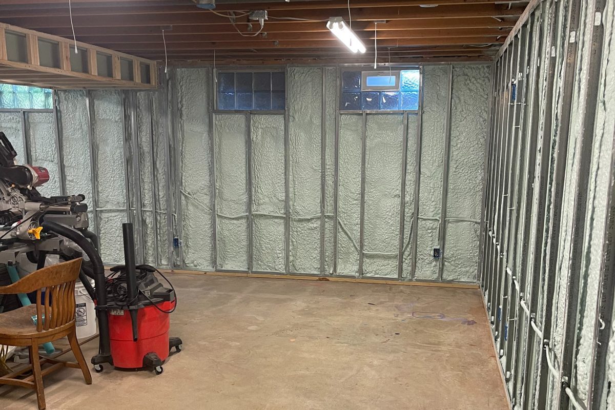 Why To Use Spray Foam Over Fiberglass Insulation... Cincinnati RetroFoam